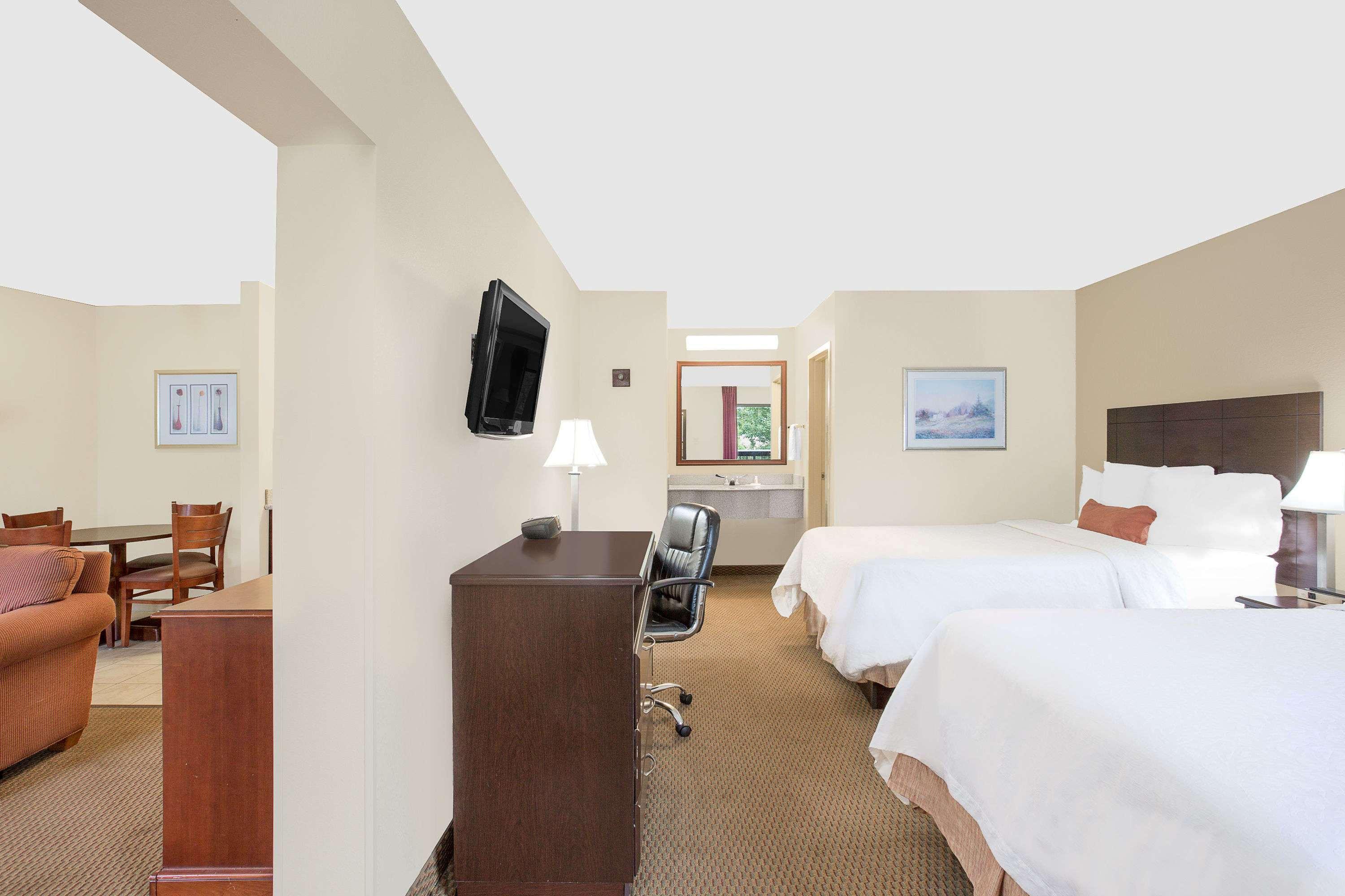 Baymont By Wyndham Greenville Buitenkant foto