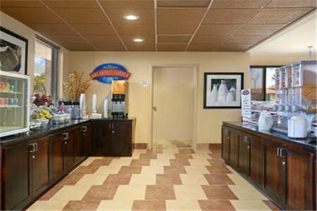 Baymont By Wyndham Greenville Restaurant foto